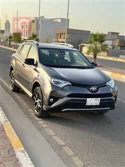 تۆیۆتا ڕاڤ 4